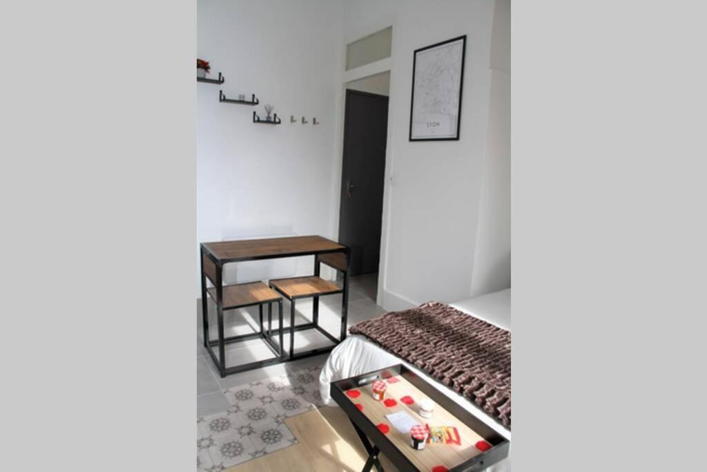 Ferienwohnung L'Escapade De Lyon, Charpennes, Jacuzzi Et Emplacement Ideal Villeurbanne Exterior foto